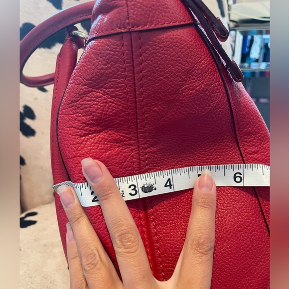 Kate Spade Y2K red pebbled leather shoulder bag - Picture 4 of 7